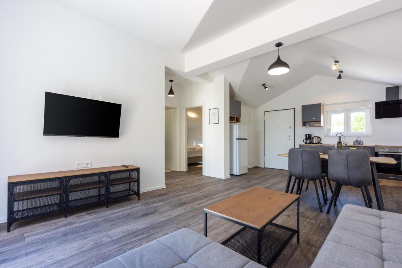 Luxury Apartments Lovorka 3 & 4***/**** Selce Exterior photo