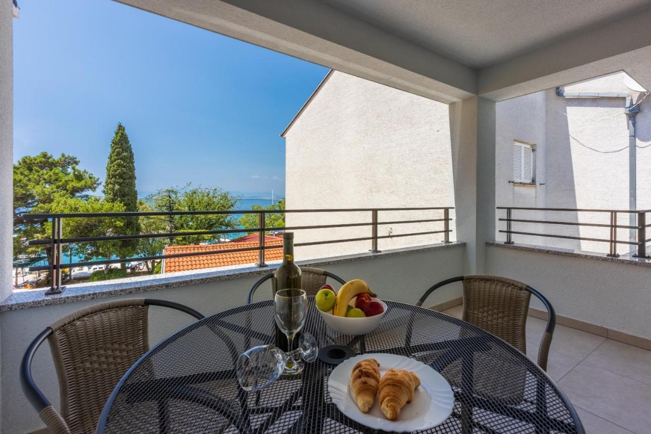 Luxury Apartments Lovorka 3 & 4***/**** Selce Exterior photo